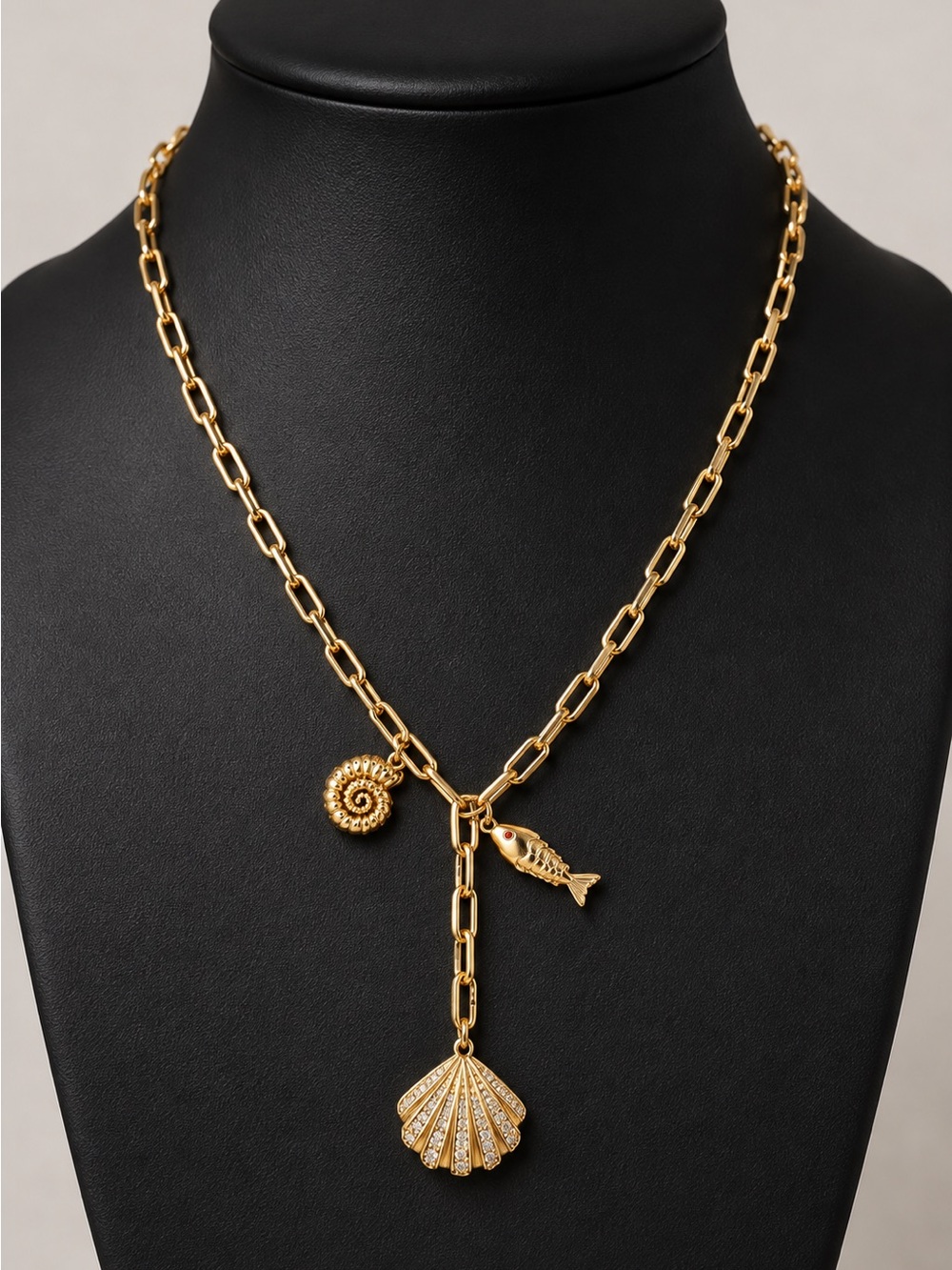 Shell & Fish Charm Lariat Necklace – Gold  🐚✨